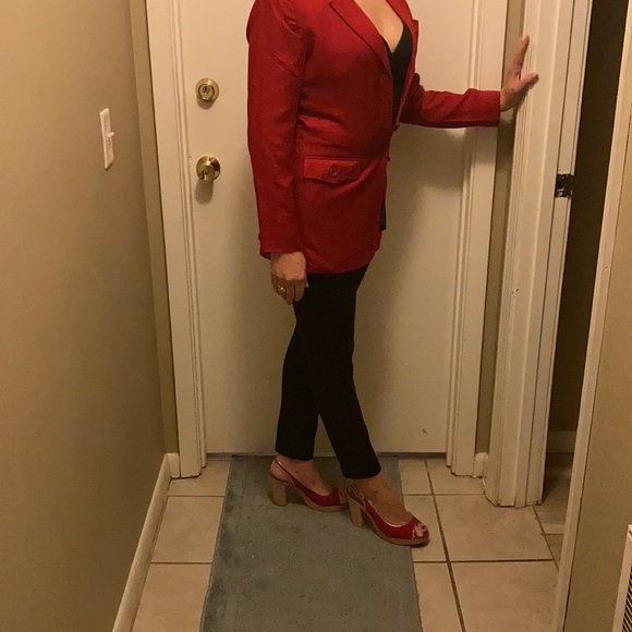 Red Blazer - Picture 6 of 7